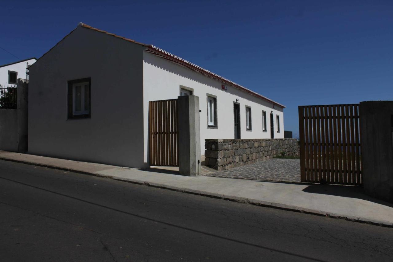 Casas do Forneiro A Casa Casa para casal com piscina e vista magnífica Nordeste  Exterior foto