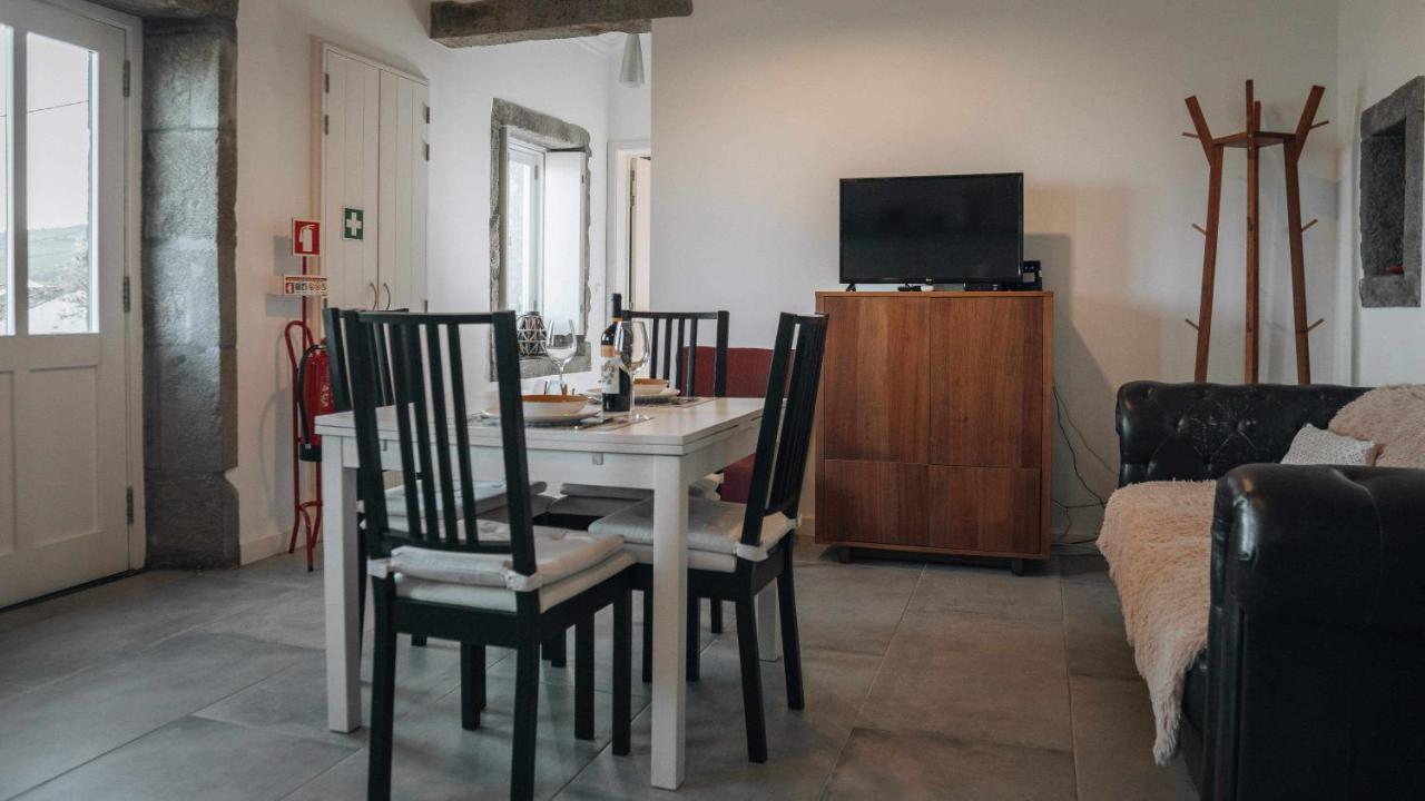 Casas do Forneiro A Casa Casa para casal com piscina e vista magnífica Nordeste  Exterior foto